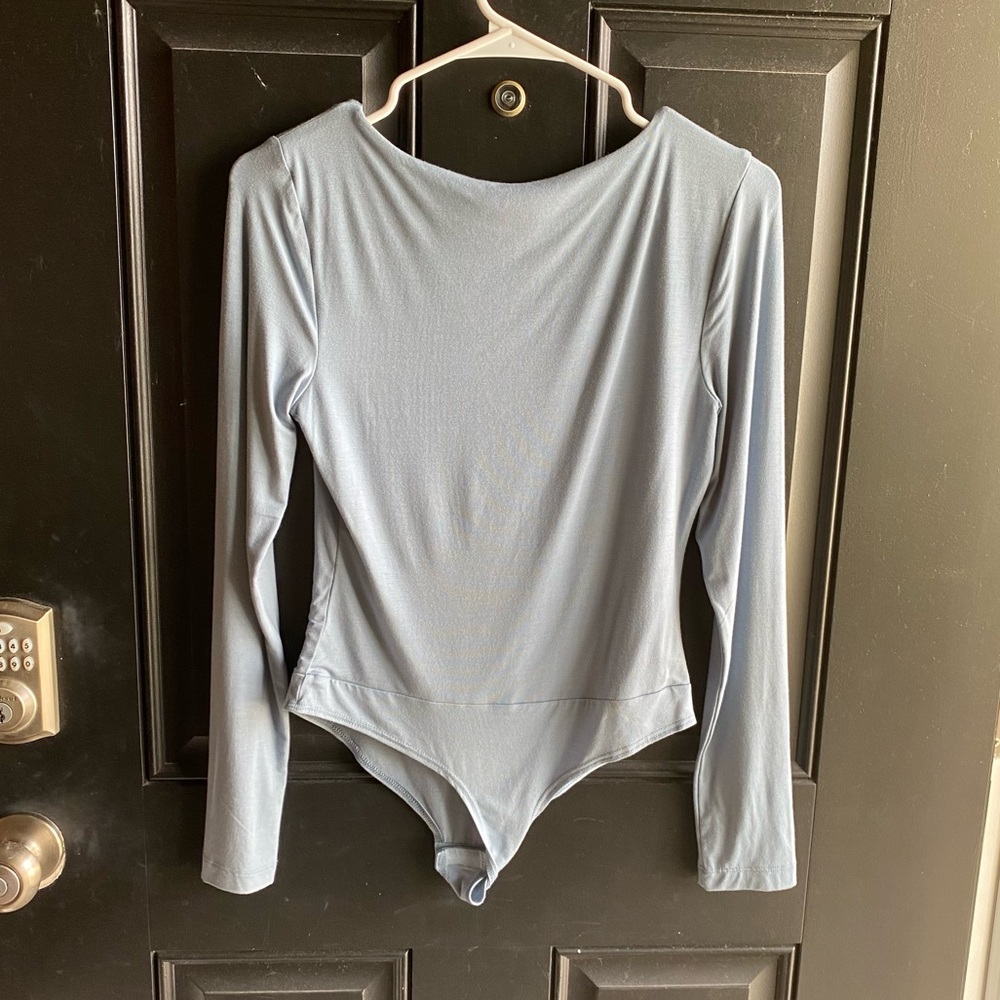 NWOT Beloved Long Sleeve Bodysuit Ash Blue Size Medium - Picture 7 of 9